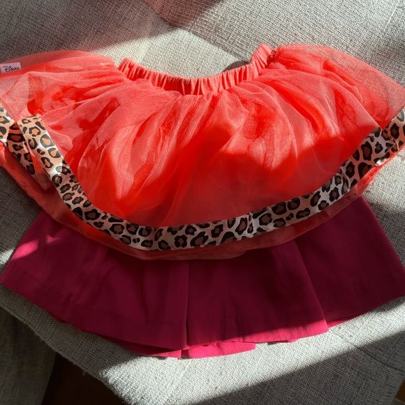 2 x skirts one is Disney baby (the one with leopard print on the trim) - Picture 3 of 3
